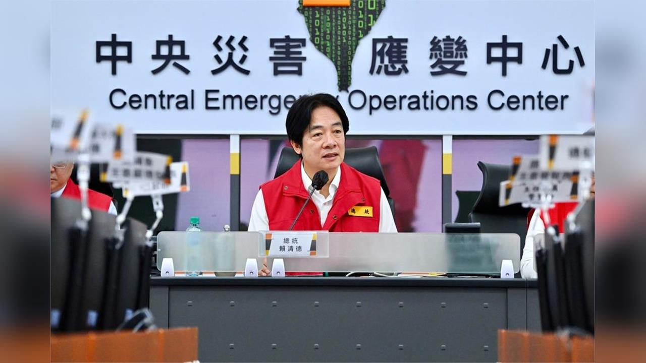 LIVE／因應「鳳凰」颱風！賴卓坐鎮災害應變中心　季連成也現身