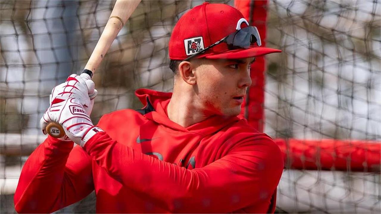 MLB/台灣英雄「費仔」代打上場要再加油!重返大聯盟首戰吞2K還有一次守備失誤
