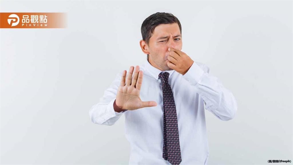 男對好兄弟「臉放屁求償20萬」友情直接掰了