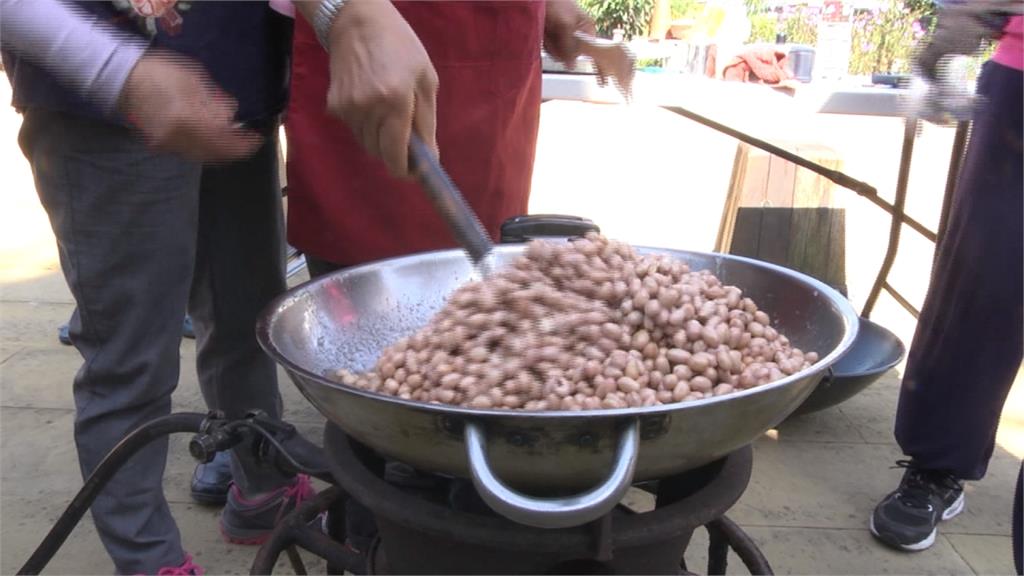 宜蘭花生產量最多 五結辦土豆節活動