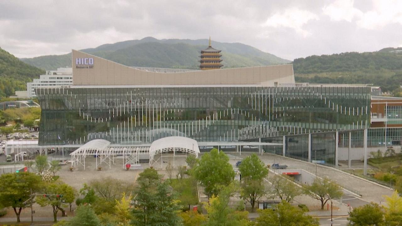 APEC創商機! 南韓慶州翻修飯店 打造酷炫觀光巴士