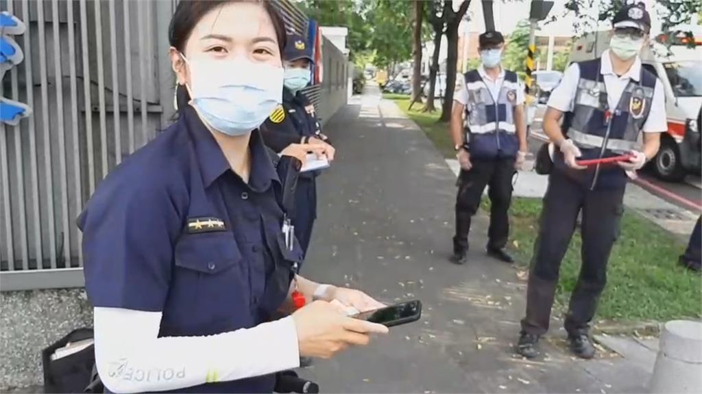 驚險！通緝犯撞警大街追逐　女警大膽用槍