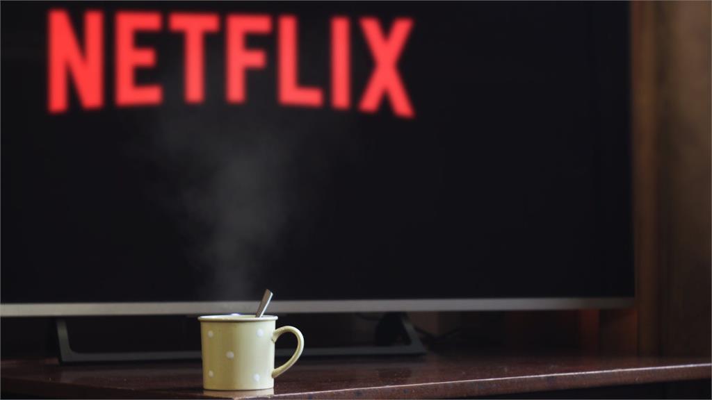 Netflix跌落神壇「第1名換人當」？外媒預計2026年將被「它」超越