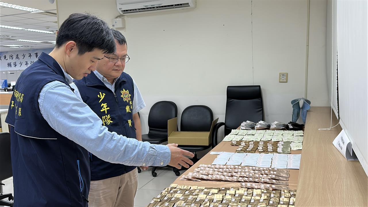 桃園國中女課堂呼菸遭攙扶外出 「未吸喪屍菸彈」警:檢驗全陰性