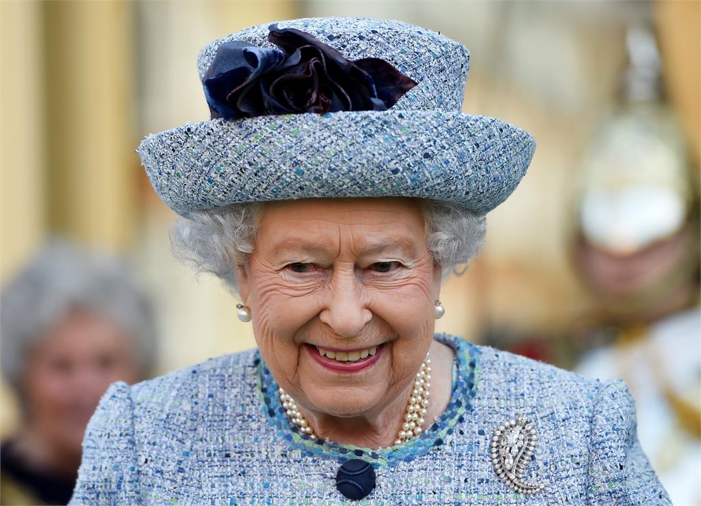 英國王室怎麼過耶誕節？黛安娜王妃狀況外竟犯規