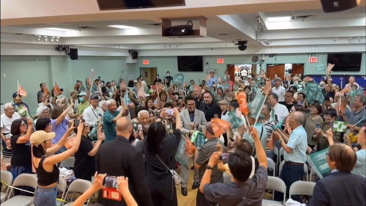 沈伯洋成立美東後援會 蘇姿丰父蘇春槐任榮譽主委