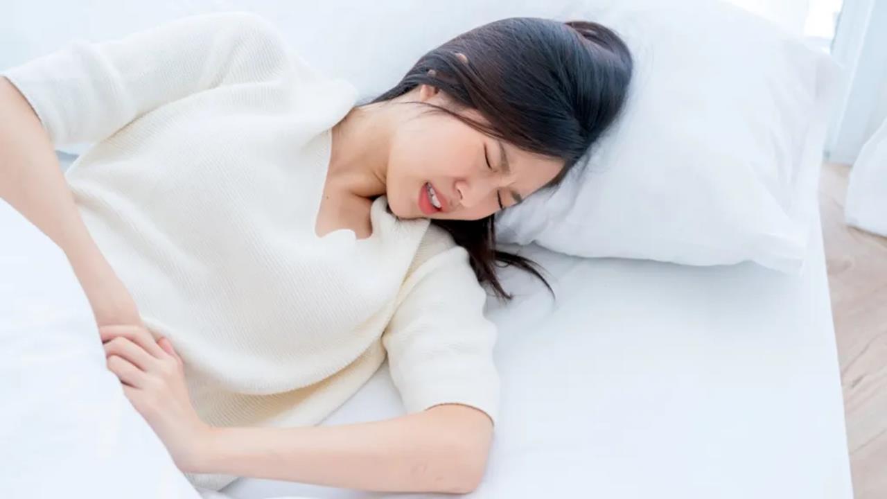 肚子悶痛要當心!熱門關鍵字曝光 醫師揭真相
