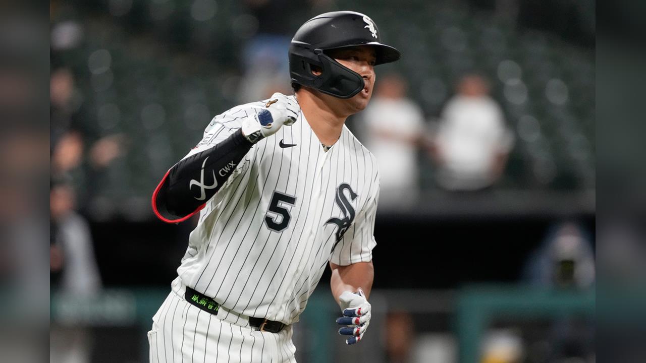 MLB(影)／村神威武！村上宗隆炸裂驚天逆轉三分砲！12轟獨居大聯盟全壘打王