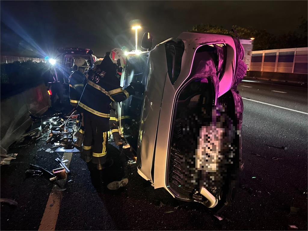 快新聞／春節不平靜！國1彰化段深夜4車追撞　1死6傷