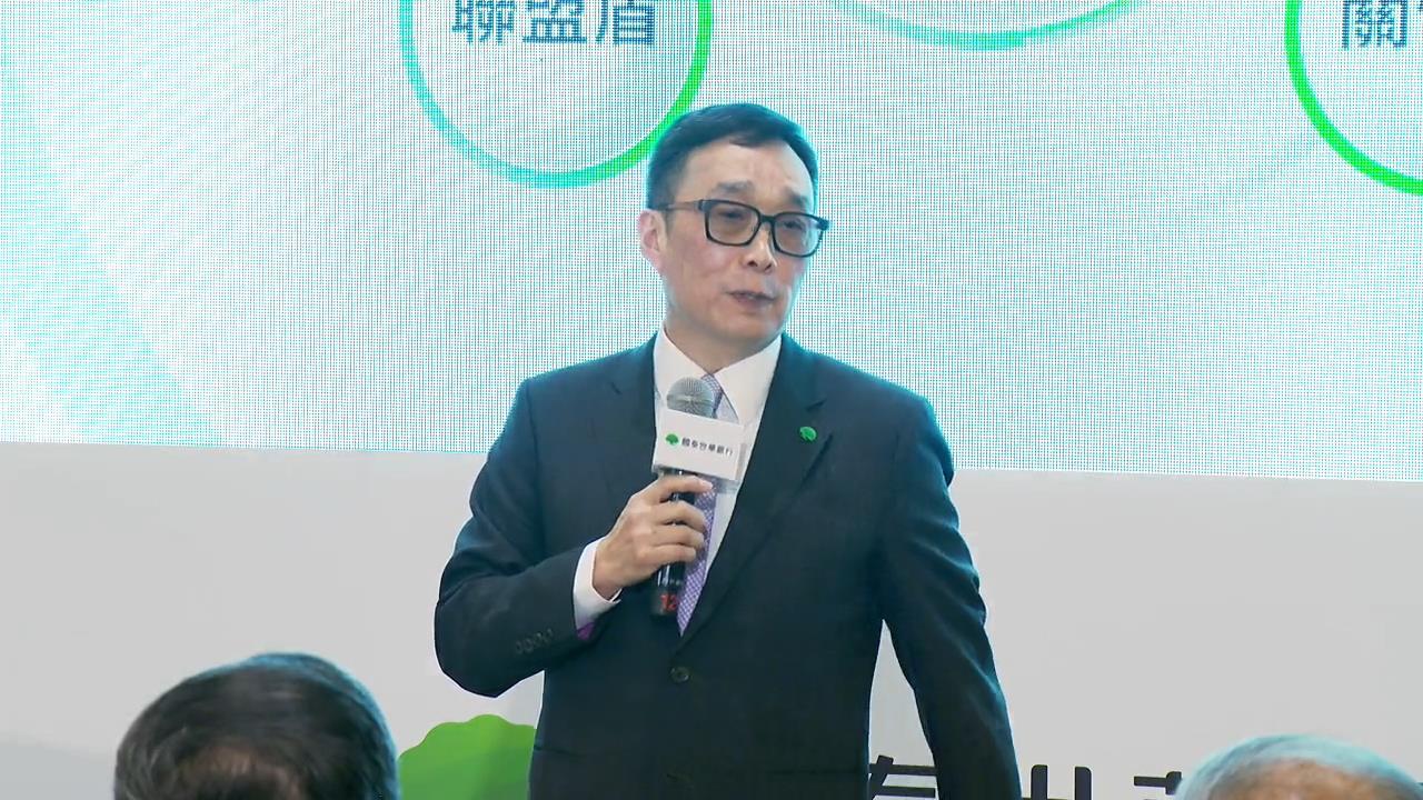 快新聞／國泰金前高層蔡鎮宇爆毆打郭明鑑　國泰世華回應了