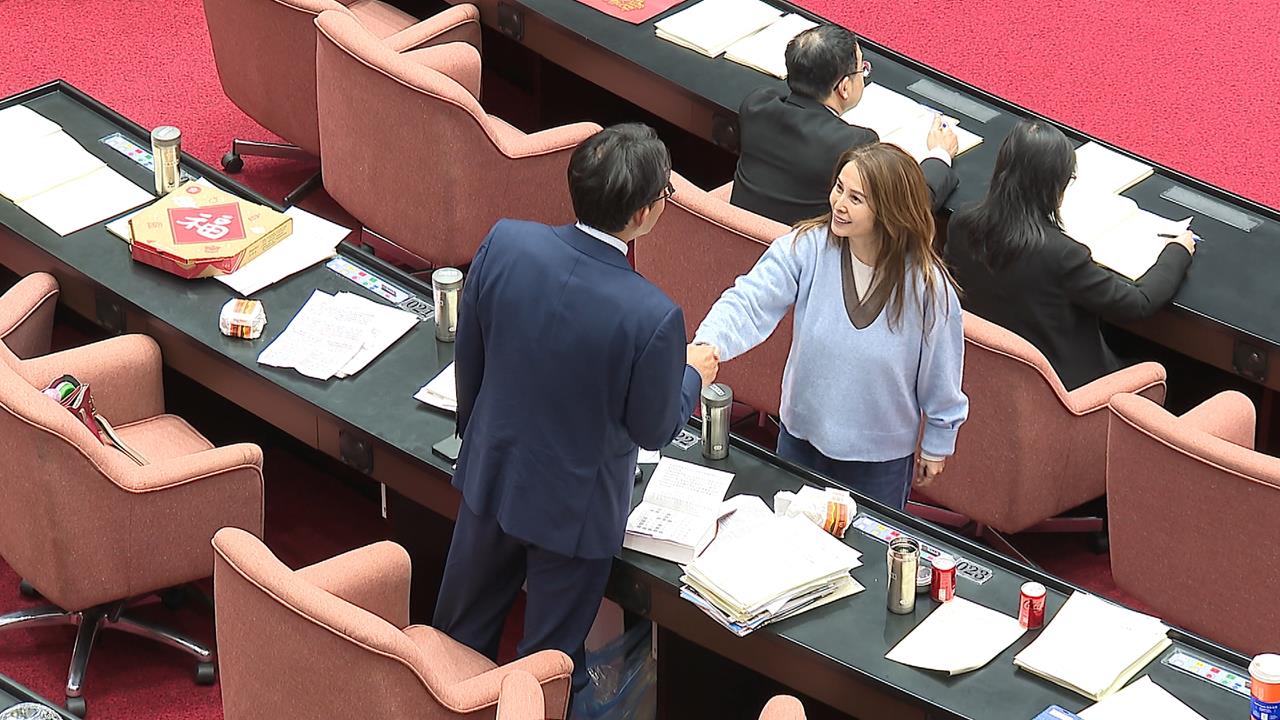 高金素梅涉貪疑「收紅錢」　韓國瑜：搜索程序完備