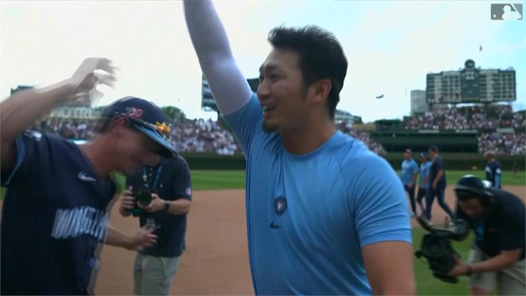 MLB（影）／鈴木誠也大聯盟首支再見安打出爐　小熊延長賽險勝藍鳥