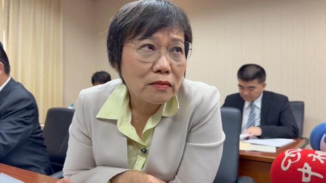 快新聞/閃兵未爆彈挖不完?薛仕凌赴新北檢自首30萬交保 劉世芳發聲了