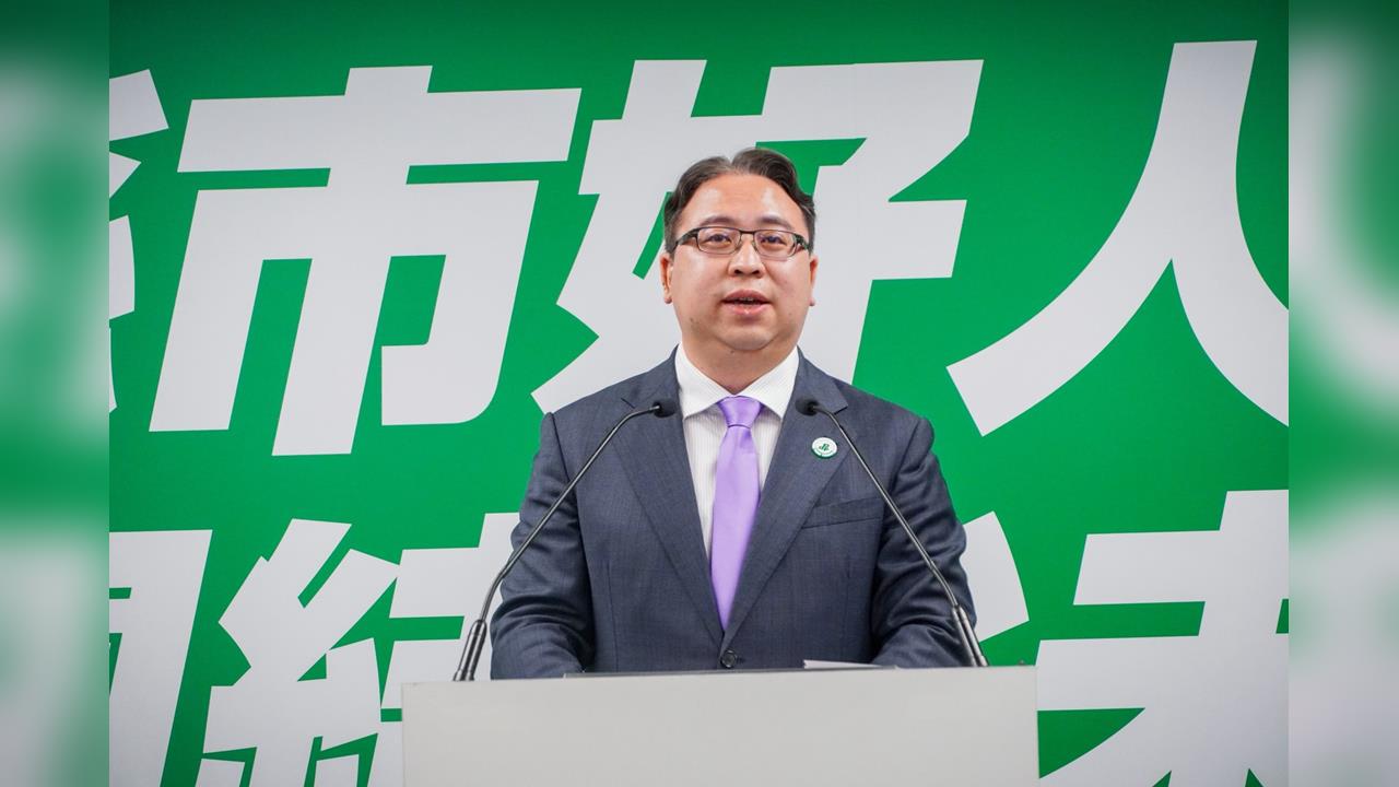 快新聞／超噁！女助理跑行程驚傳「遭肢體性騷擾」　黃世杰怒發聲：已報案