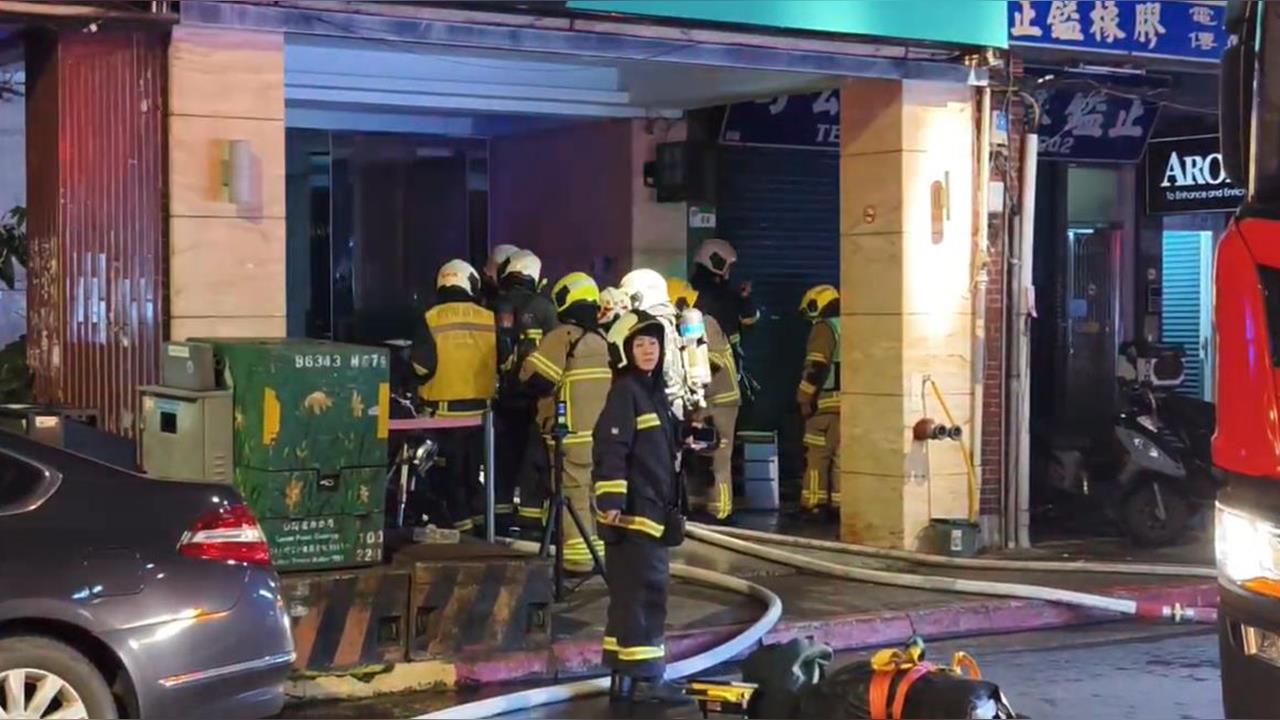 快新聞／台北大同旅館清晨火警「黑煙竄出」！51民眾緊急疏散幸無人傷