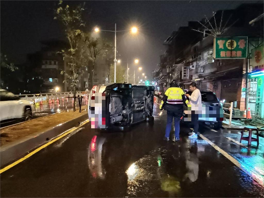 快新聞／基隆車輛翻覆！車內竟有「喪屍煙彈」　全案移送基隆地檢署偵辦