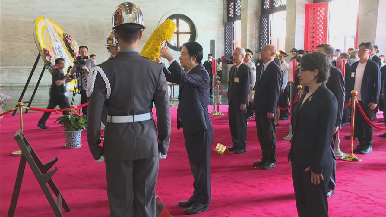 快新聞／九三軍人節赴忠烈祠！賴清德主持秋祭大典　與遺族代表握手致意