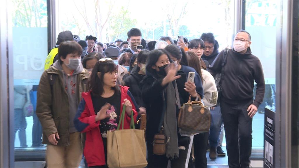 LaLaport南港店今開幕 超過300國際品牌進駐