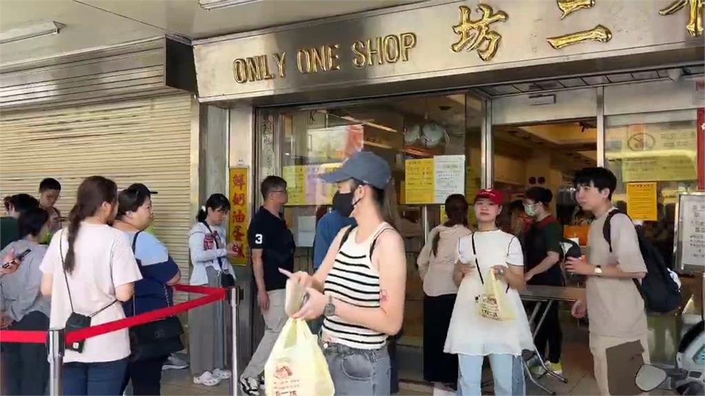 月餅太夯!名店開放預購湧排隊人潮 民眾:電話打不通