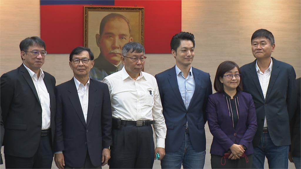 延到2月才上任副市長　公督盟轟林奕華「沒收台灣民主」