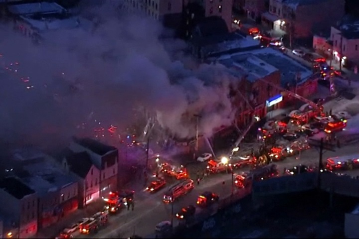 紐約布朗克斯四層樓公寓火警 16人受傷