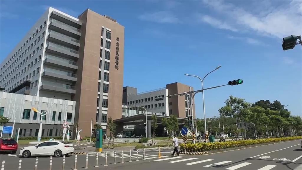 屏東榮總爆偷拍案　女兒遭醫院人員偷拍母當場爆氣