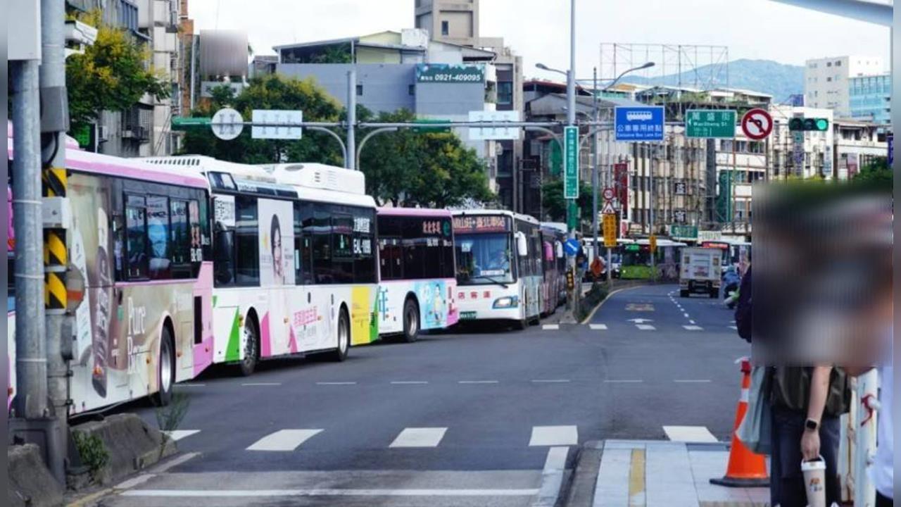快新聞／公館圓環拆除藍委喊「交通順暢」！網友酸爆：塞到跳車　新工處認了依法裁處
