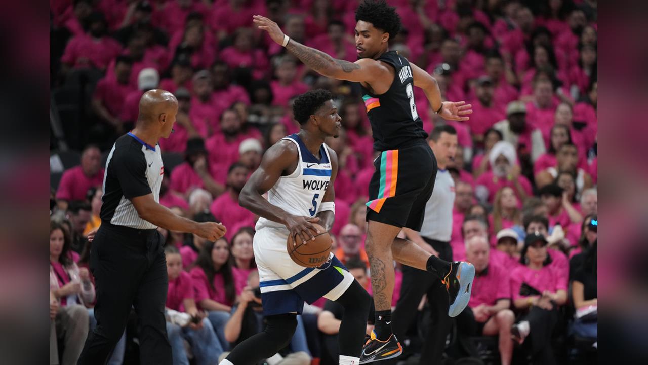 NBA(影)／青春的肉體就是勇！「蟻人」提前傷癒復出當英雄！率灰狼擊敗馬刺