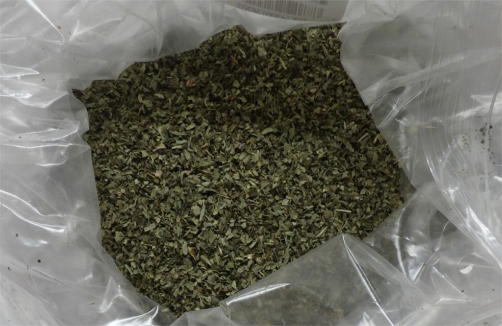 小磨坊進口「羅勒葉」農藥出包！   邊境多達6批日本「鮮草苺」也超標