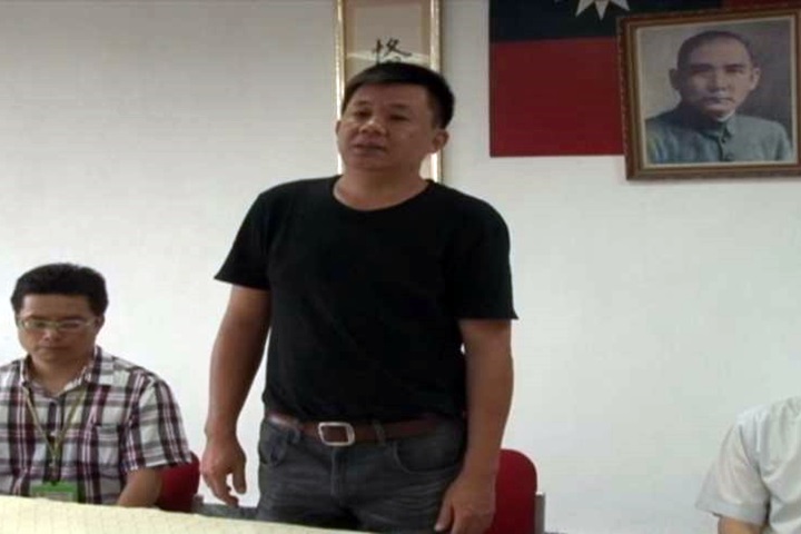 「休假留言無關工作」 被解雇獲判復職爽拿欠薪52萬