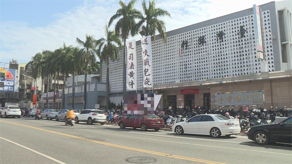 「台南傳奇」抗議車再現　交通局限期改善自行移置