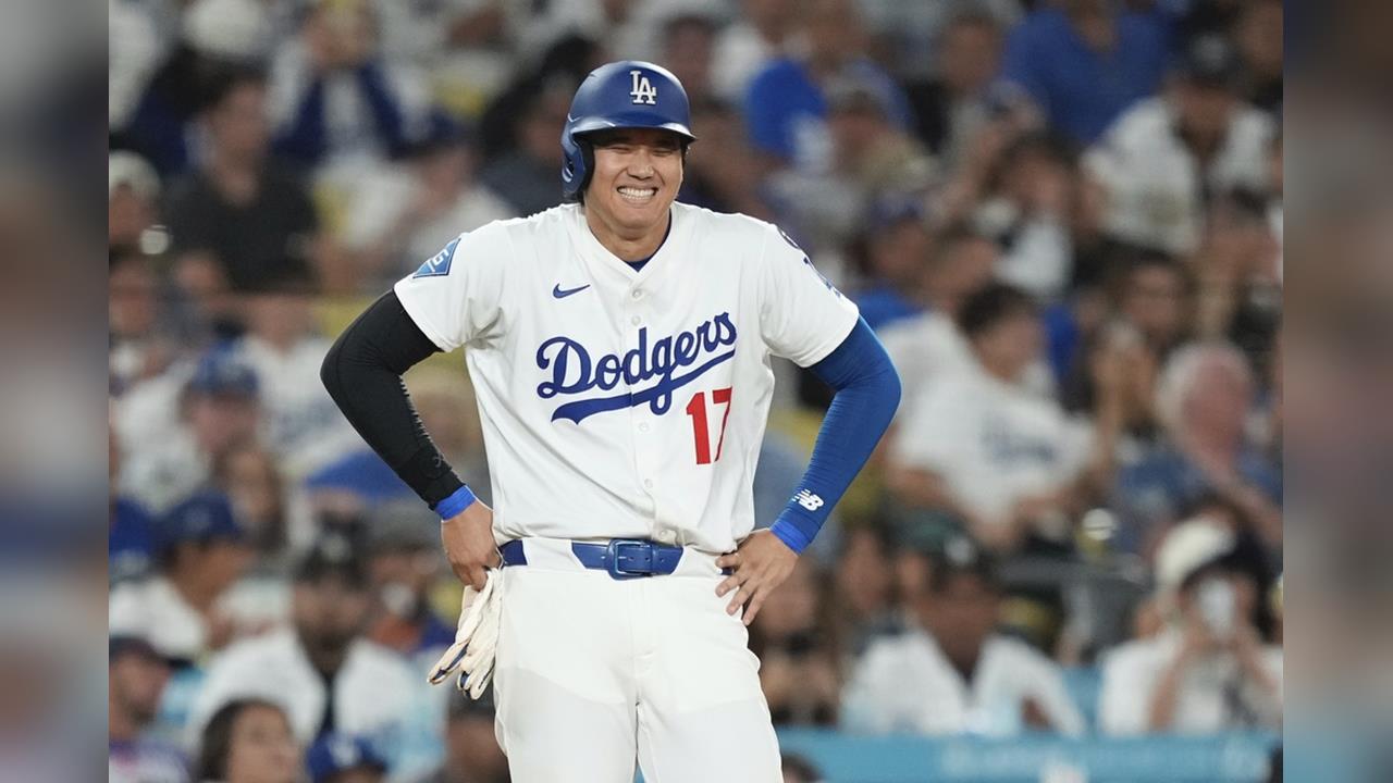 MLB(影)／「詐」裂！420英尺深遠飛球沒過牆　大谷翔平拔腿狂奔飆出三壘安打