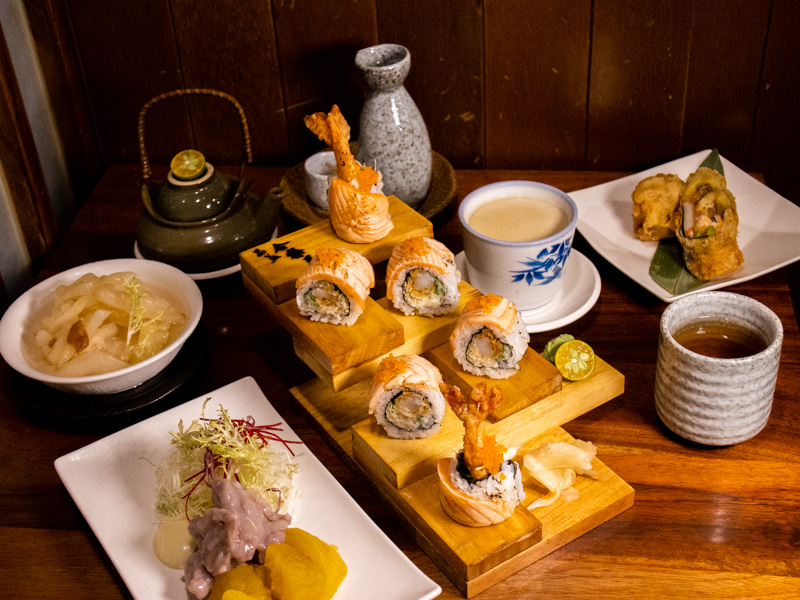 高雄十餘載老店真功夫！經典"香蕉蝦揚"創意日料鮮味滿載