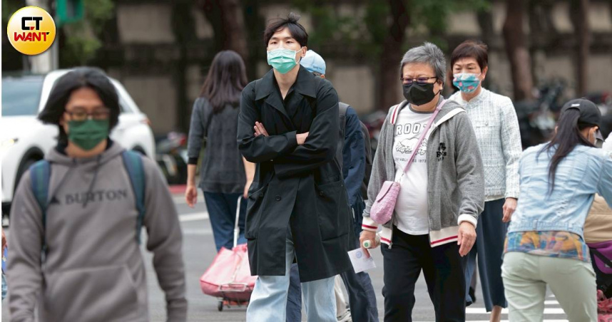 入冬最強冷空氣報到！鄭明典點出1現象「快速降溫」　恐冷到這天