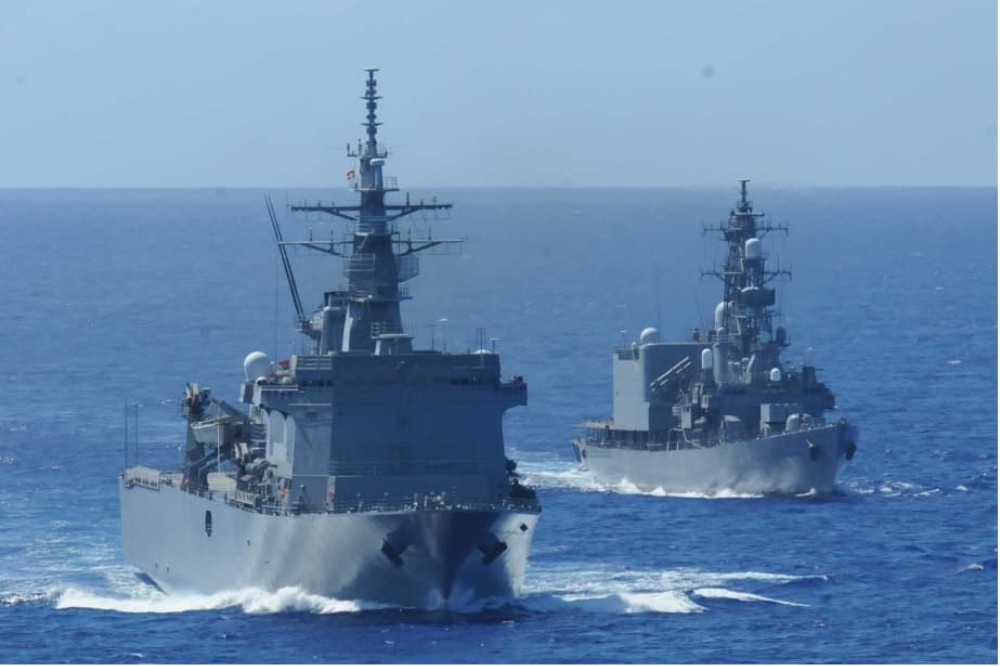 強化對中海洋拒止 日本罕見公布「澤霧」和「浦賀」號沖繩水雷演習