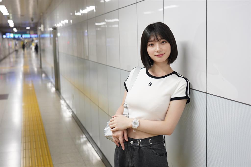 日本20歲「J級寫真女星」宣布震撼彈！達人看好稱霸成人界10年：極品