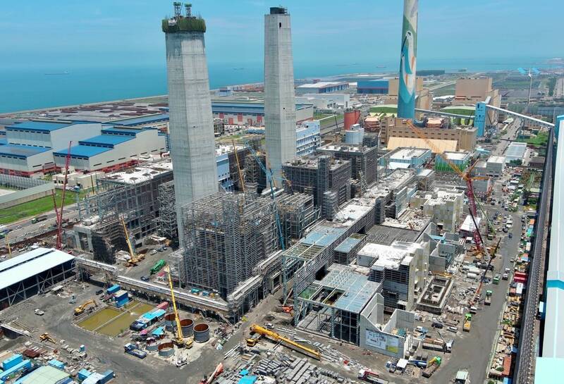 快新聞／台中藍委批中火增煤680噸　台電反擊：8年空污減量近8成