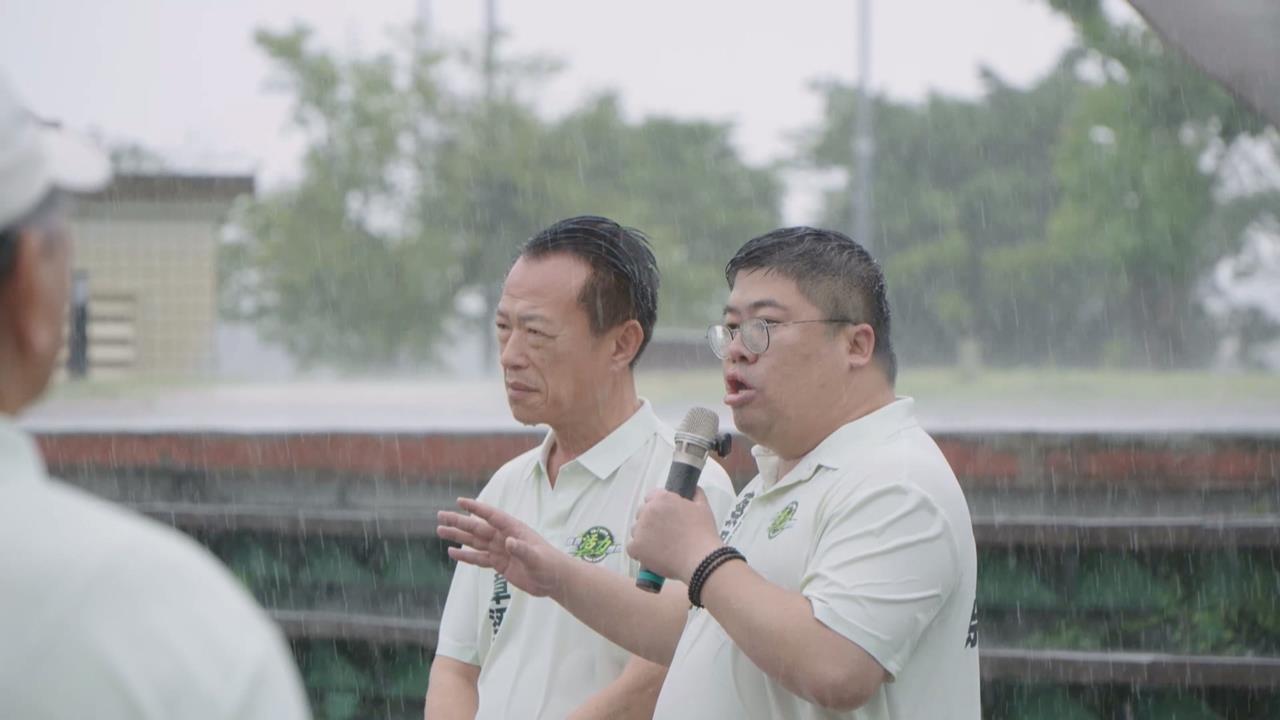 嘉縣鄉鎮市長及議員小雞集合！　蔡易餘推首隻競選廣告