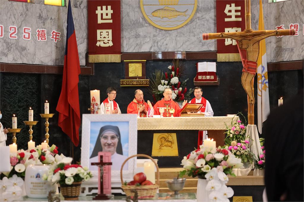 義大利修女趙秀容殯葬彌撒　楊文科親到場感謝奉獻