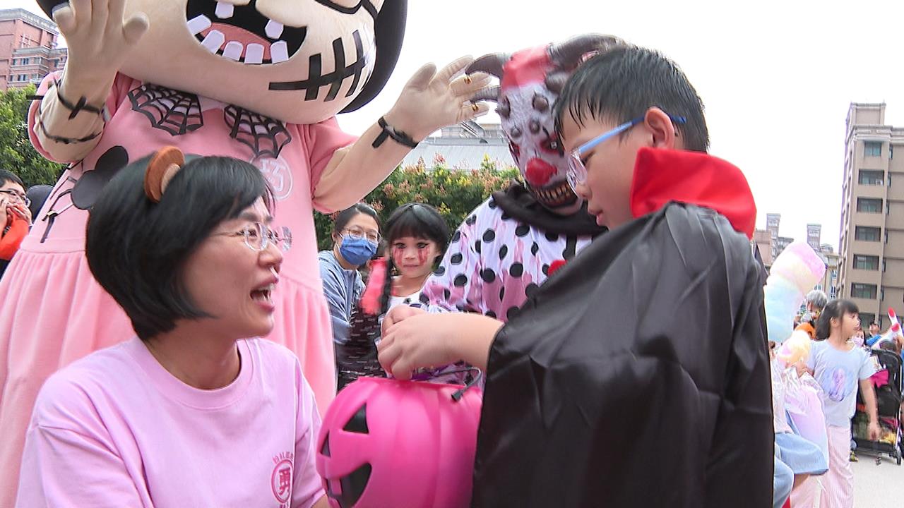 新北選戰先飄煙硝味? 蘇巧慧.黃國昌萬聖節活動隔空較勁