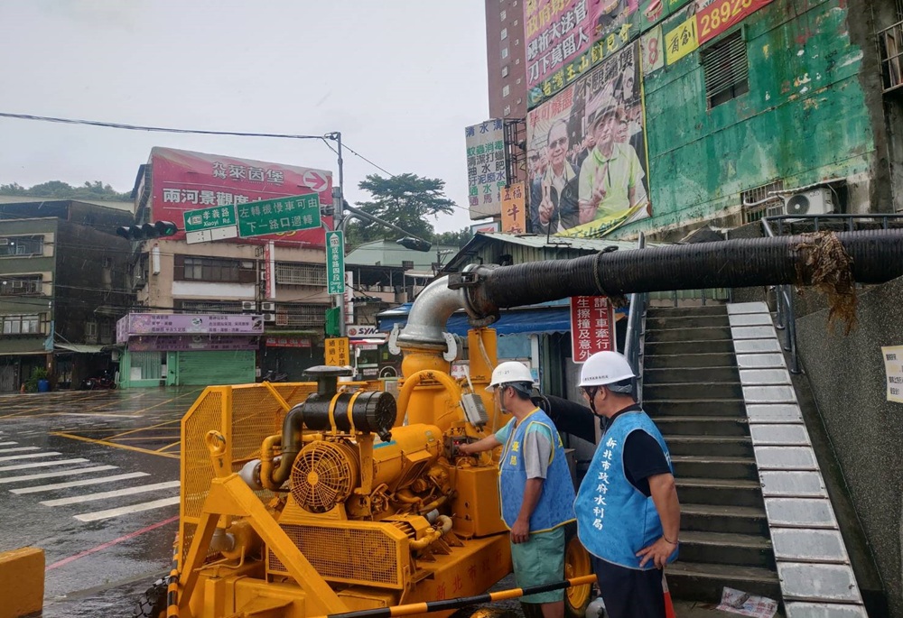 鳳凰颱風來襲 新北水利局超前部署83台抽水機、813座水門全數待命