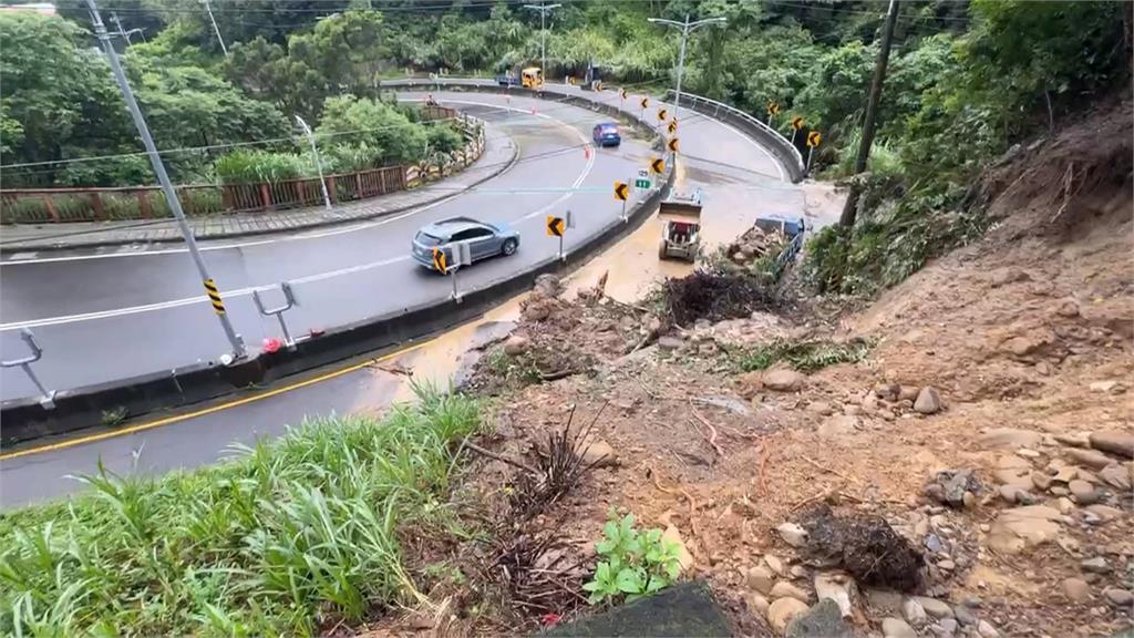 豪雨狂炸台中市區、山區　多處傳積淹水災情
