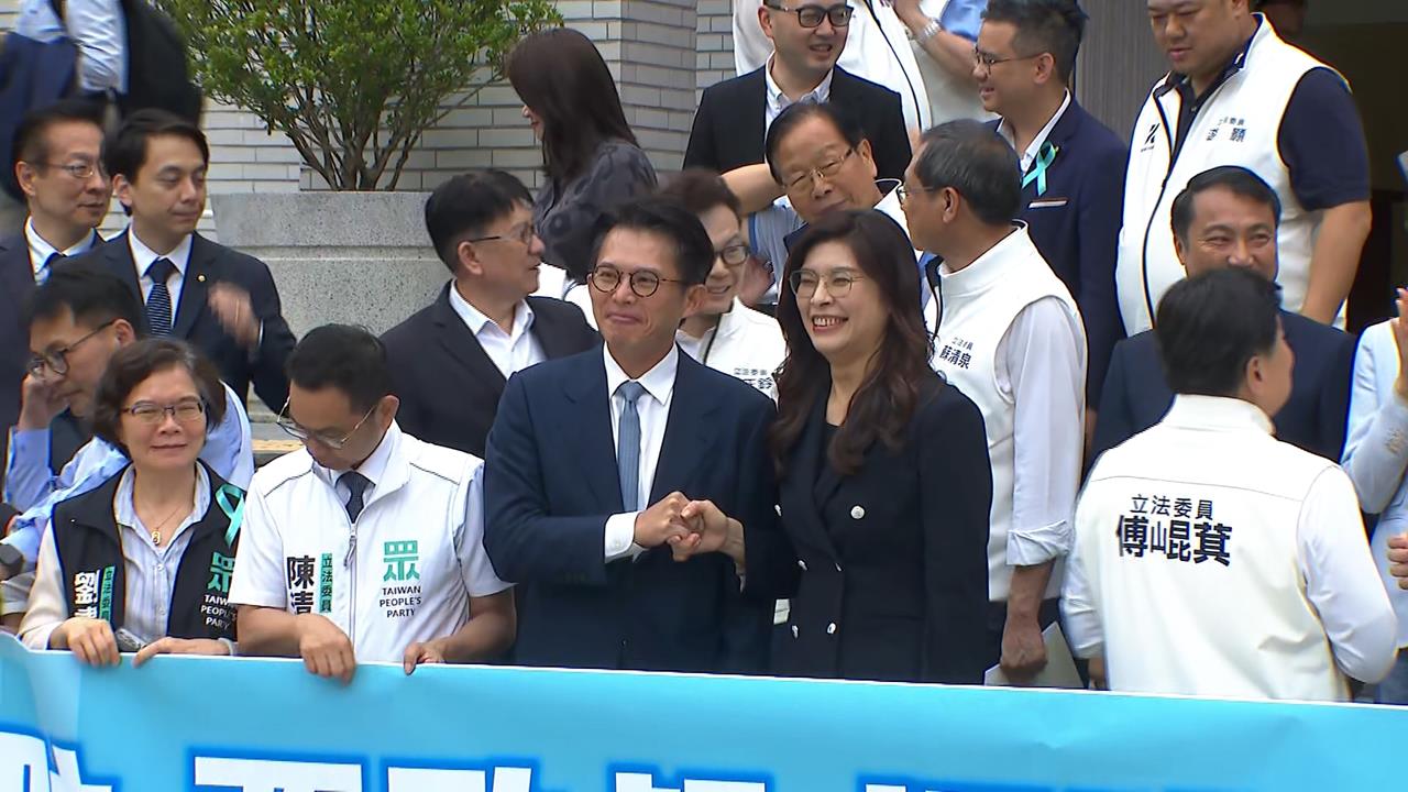 傳藍軍購立場轉彎黃國昌是關鍵？　鍾佳濱狠酸「單純腦補」