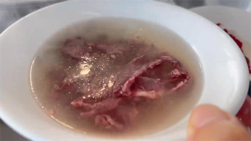 台南牛肉湯被爆化學牛骨粉熬湯　業者提告網友捍名譽