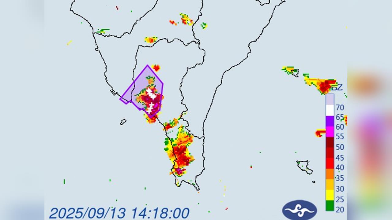 快新聞／雨彈狂炸高雄、屏東！　氣象署示警大雷雨下到「這時候」