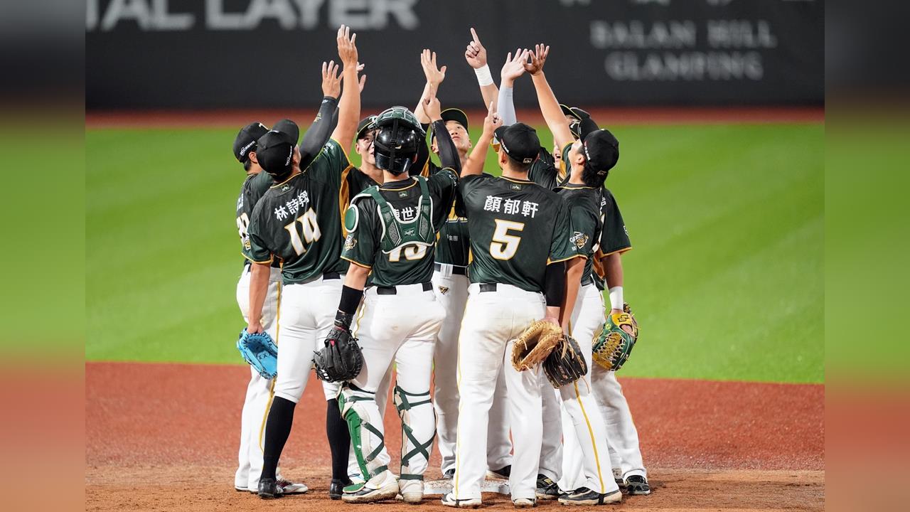 中職/台鋼雄鷹主場開幕戰連假最後一天澄清湖登場!預售票1萬6千張全賣光寫隊史紀錄