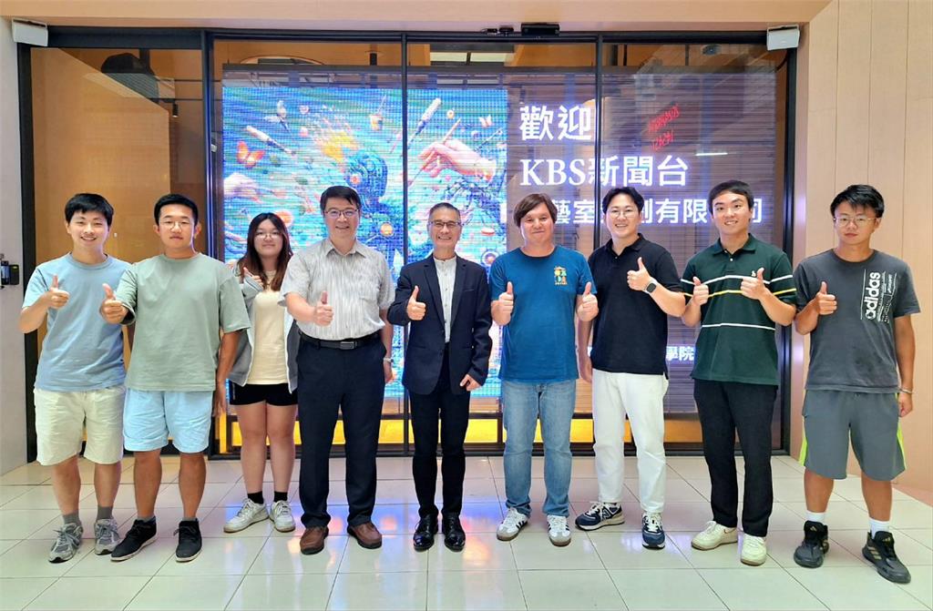 【淡江傳真】韓國KBS新聞台專訪淡江大學AI創智學院　聚焦臺灣AI競爭優勢