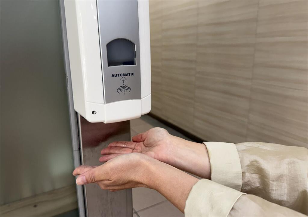 趁機發災難財？   藥師爆料：疫情敏感時機「酒精漲1成+限量」