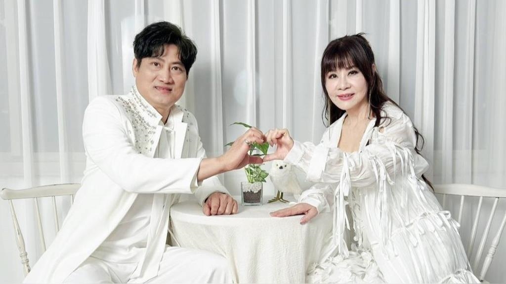 龍千玉深情緊貼人夫!對方老婆「人在現場」發聲喊:忘了我的存在