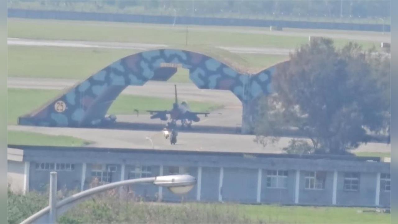 快新聞／F-16驚傳墜機　空軍司令部證實「飛行員跳傘」